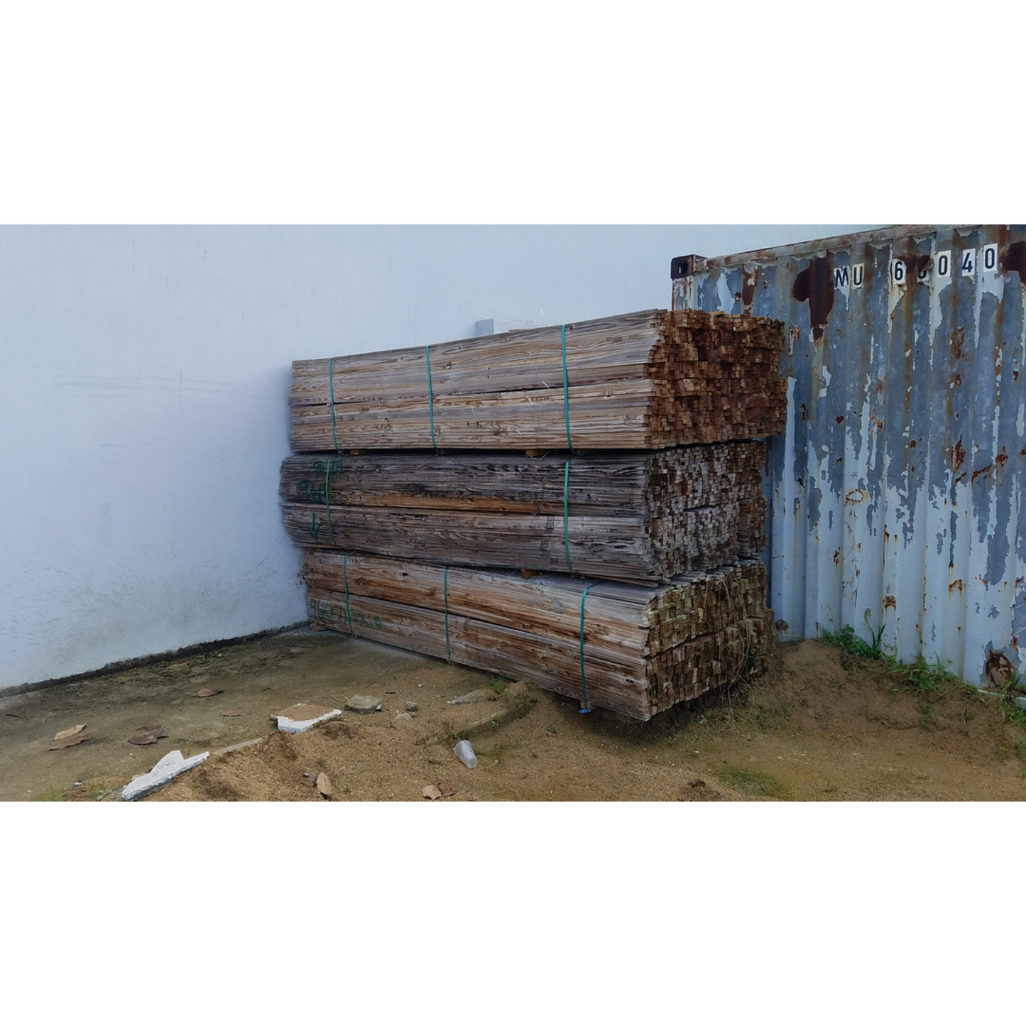 Alfajías 1"x2"x10' (Lote de 960 unidades) @ $1.50 c/u