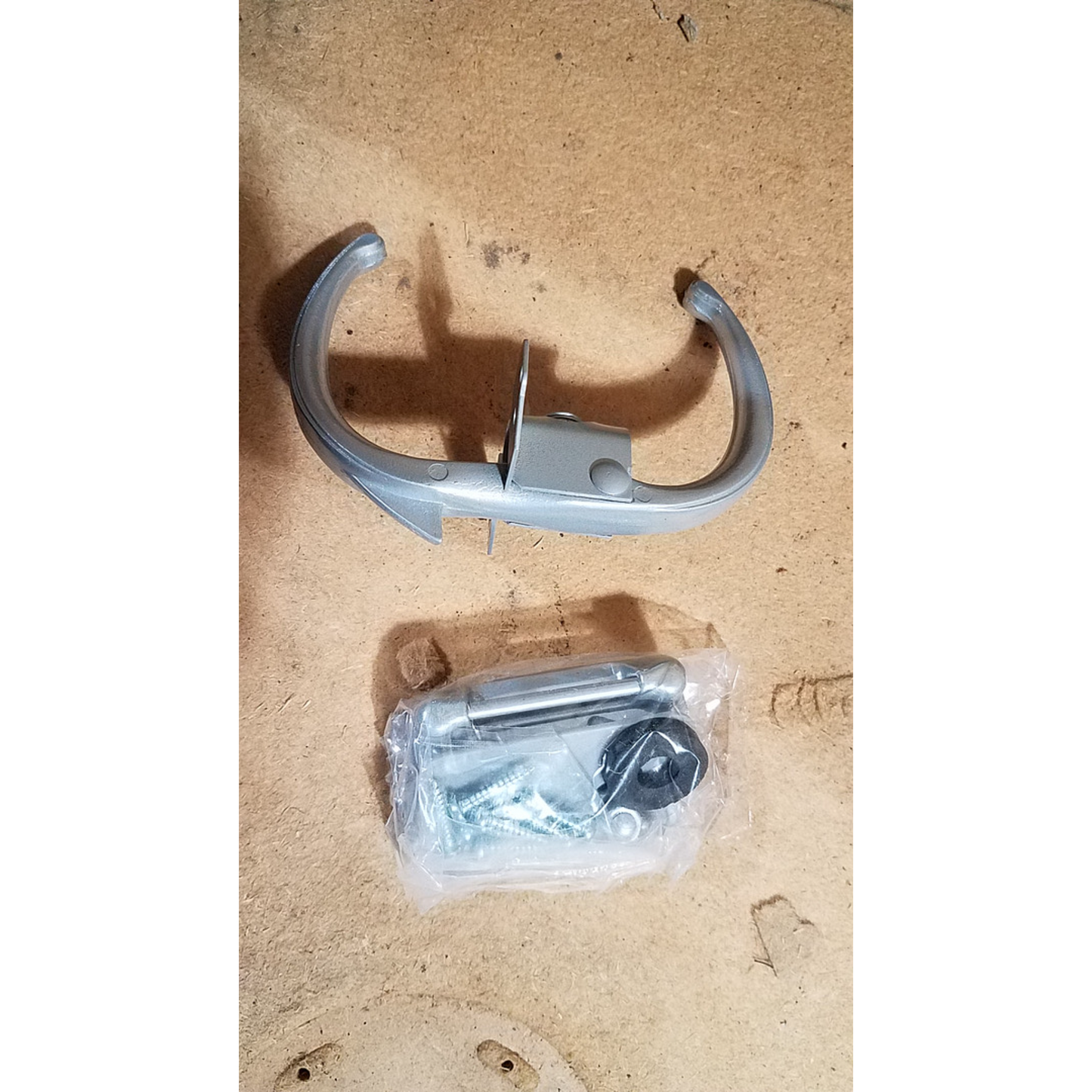 Screen door Handle- Grey (50 unit/box)