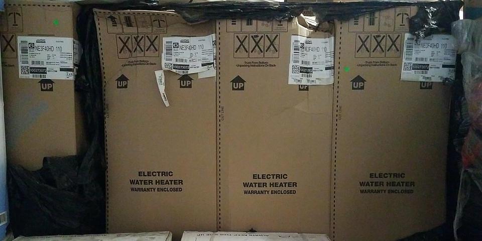 US Craftmaster Water Heater NE3F40HD110 / 240 Volts